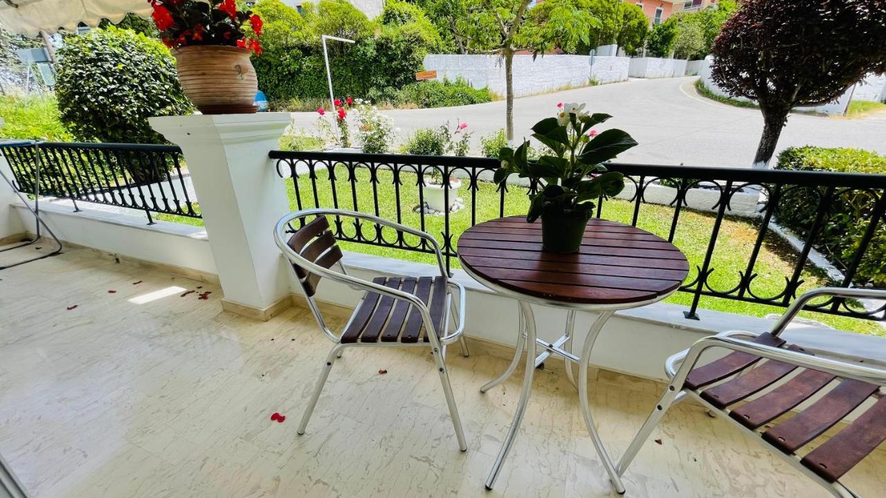 Villa Deza Ermones Exteriör bild